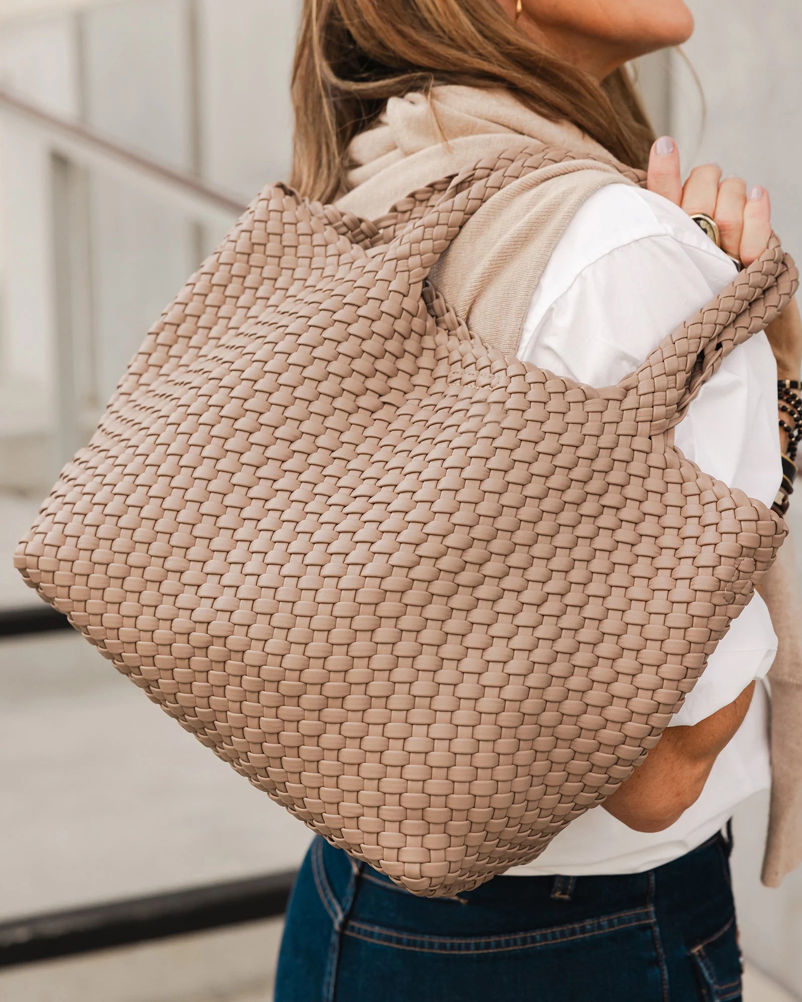 Large woven tote bag online