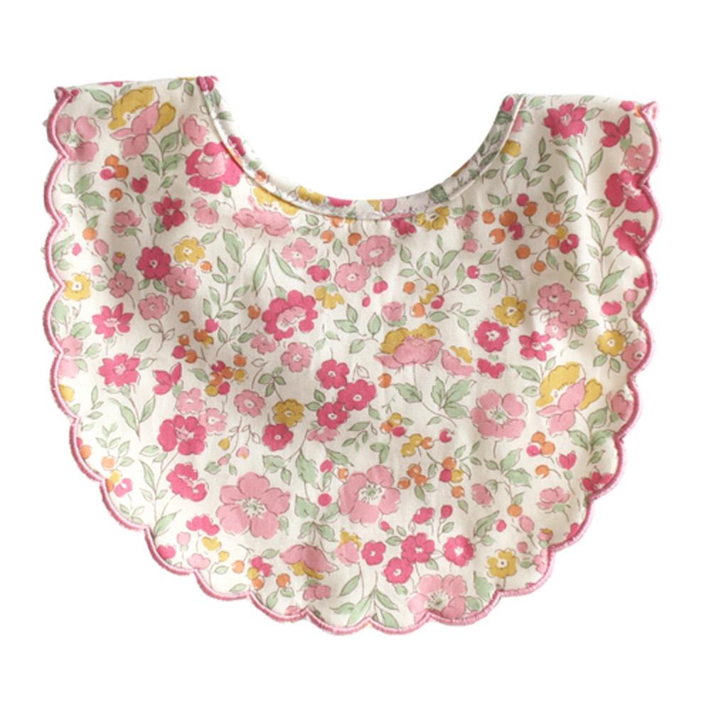 Scallop Edge Bib